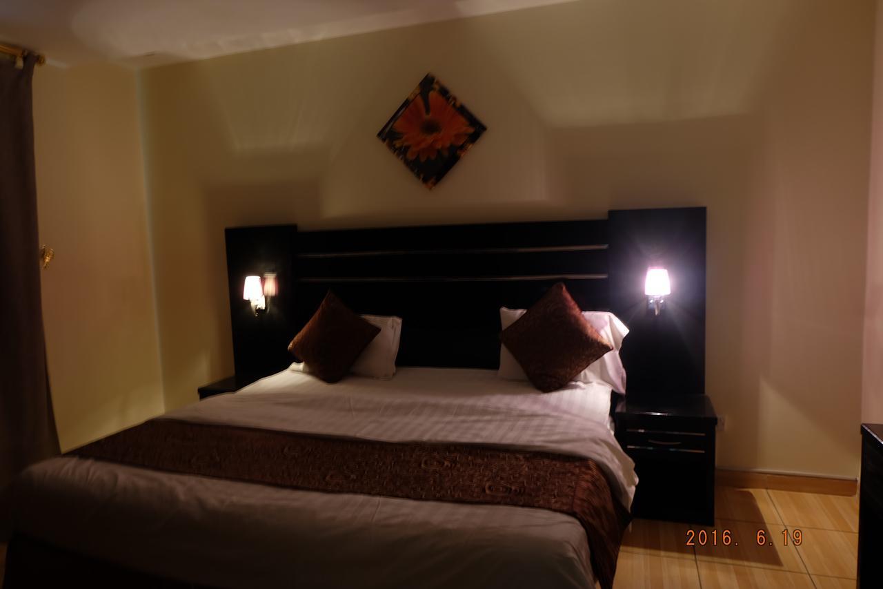 Talin Star Suites Riyadh Exterior photo